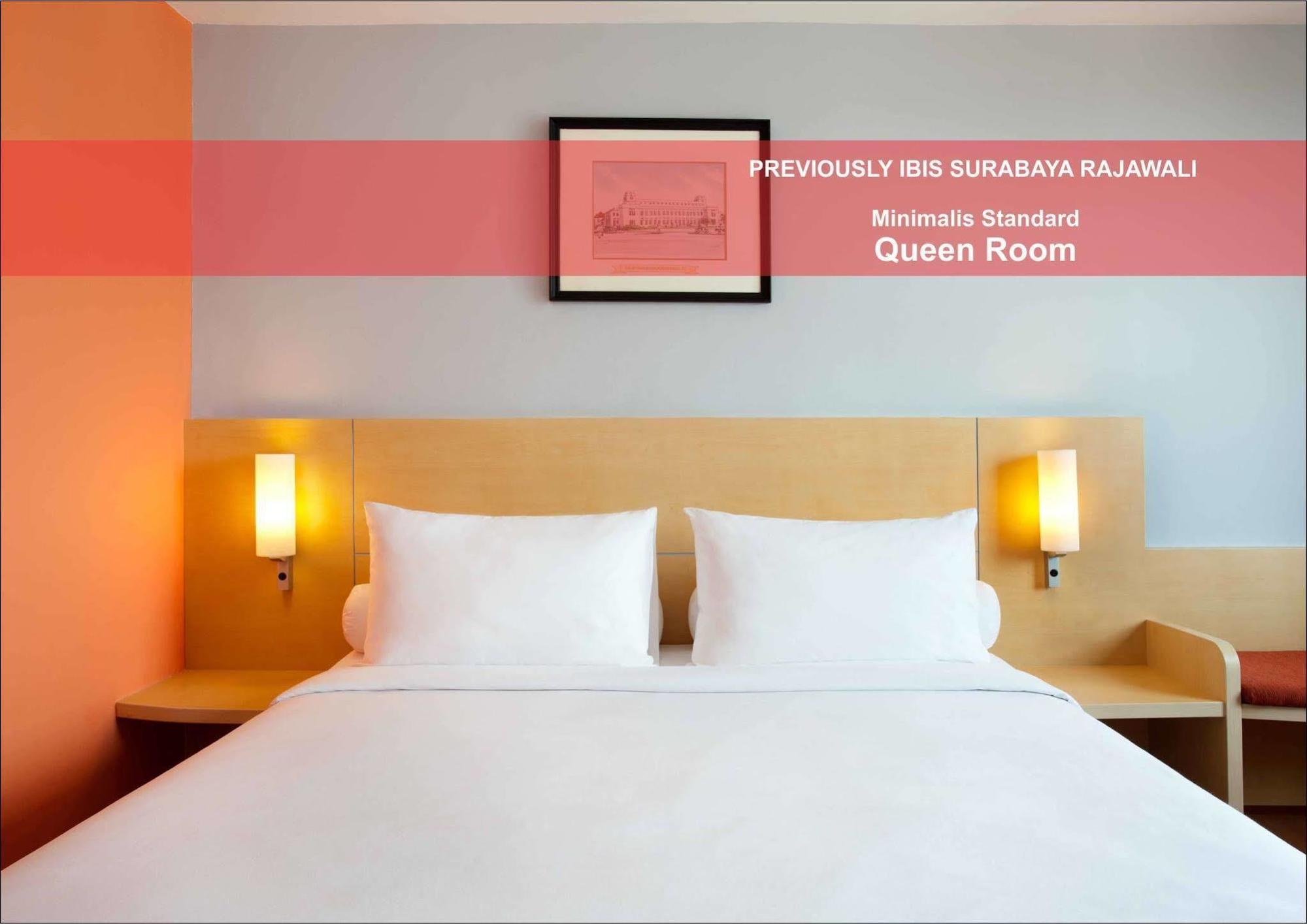 Arcadia Surabaya Hotel Extérieur photo